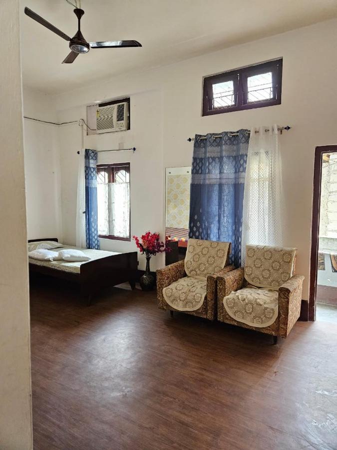 Bhaskar Homestay ديبروجاره المظهر الخارجي الصورة